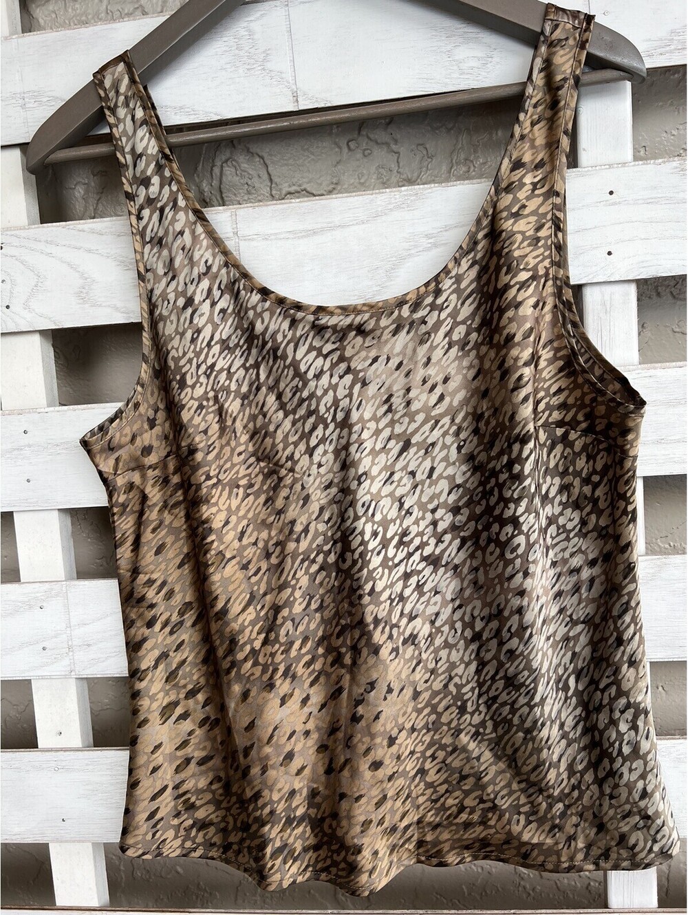 Victoria’s Secret Silky Beige Brown Leopard Print Top Women's L Shirt
